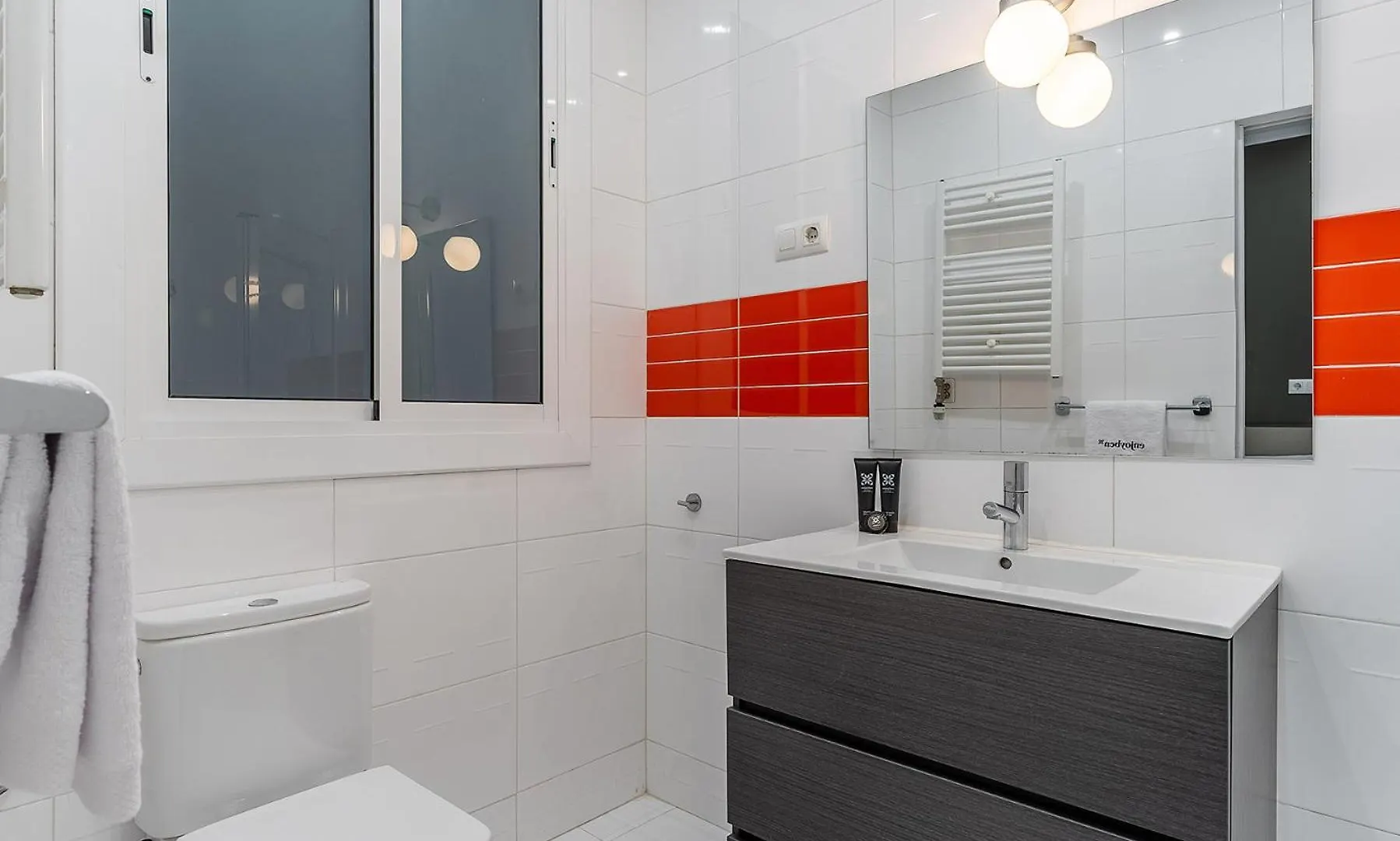Enjoybcn Tapies Apartment Barcelona Spanien